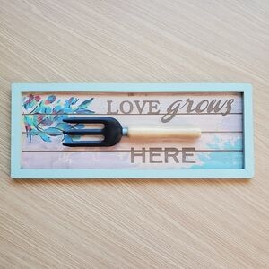 Love grows here garden cottagecore floral‎ decor wall hanging